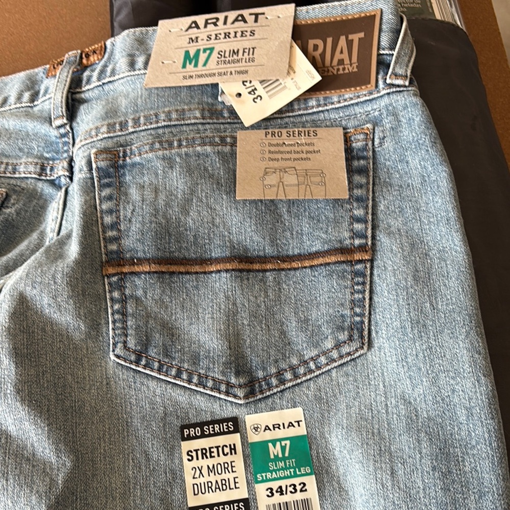 Ariat Slim Fit Blue Jeans Light Wash